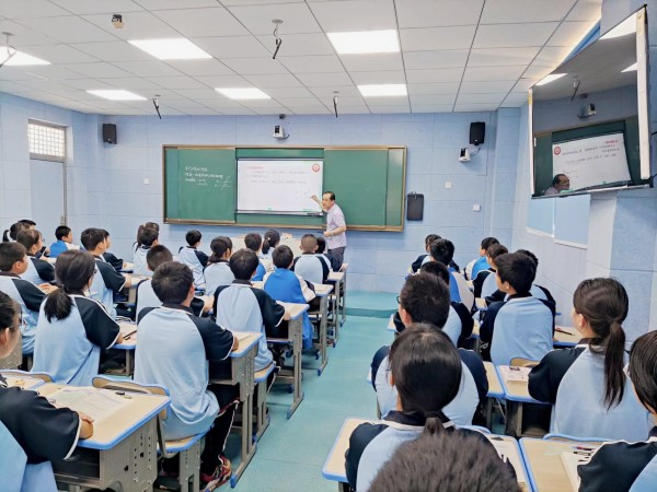 玉田初级中学开展教学比武