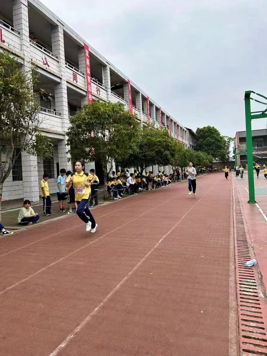 “我运动，我健康，我快乐”