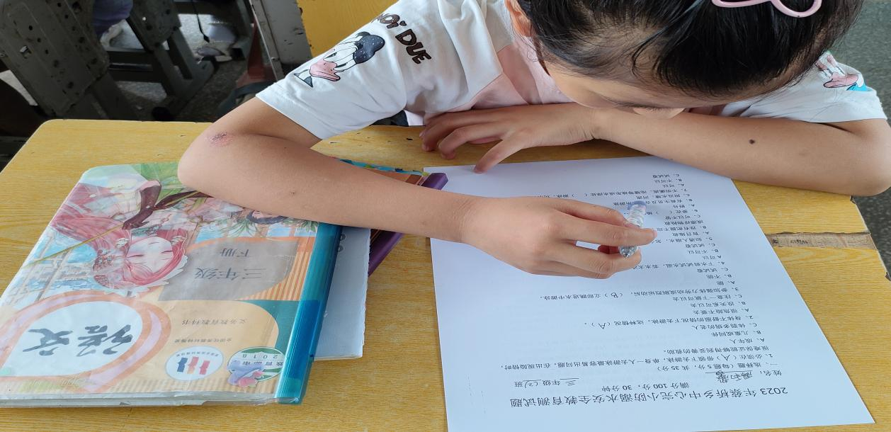 蔡桥乡中心完小举行防溺水安全知识测试