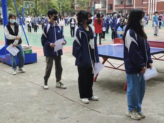 筑牢校园疫情防控堡垒——金称市镇中学开展第二次师生全员核酸检测