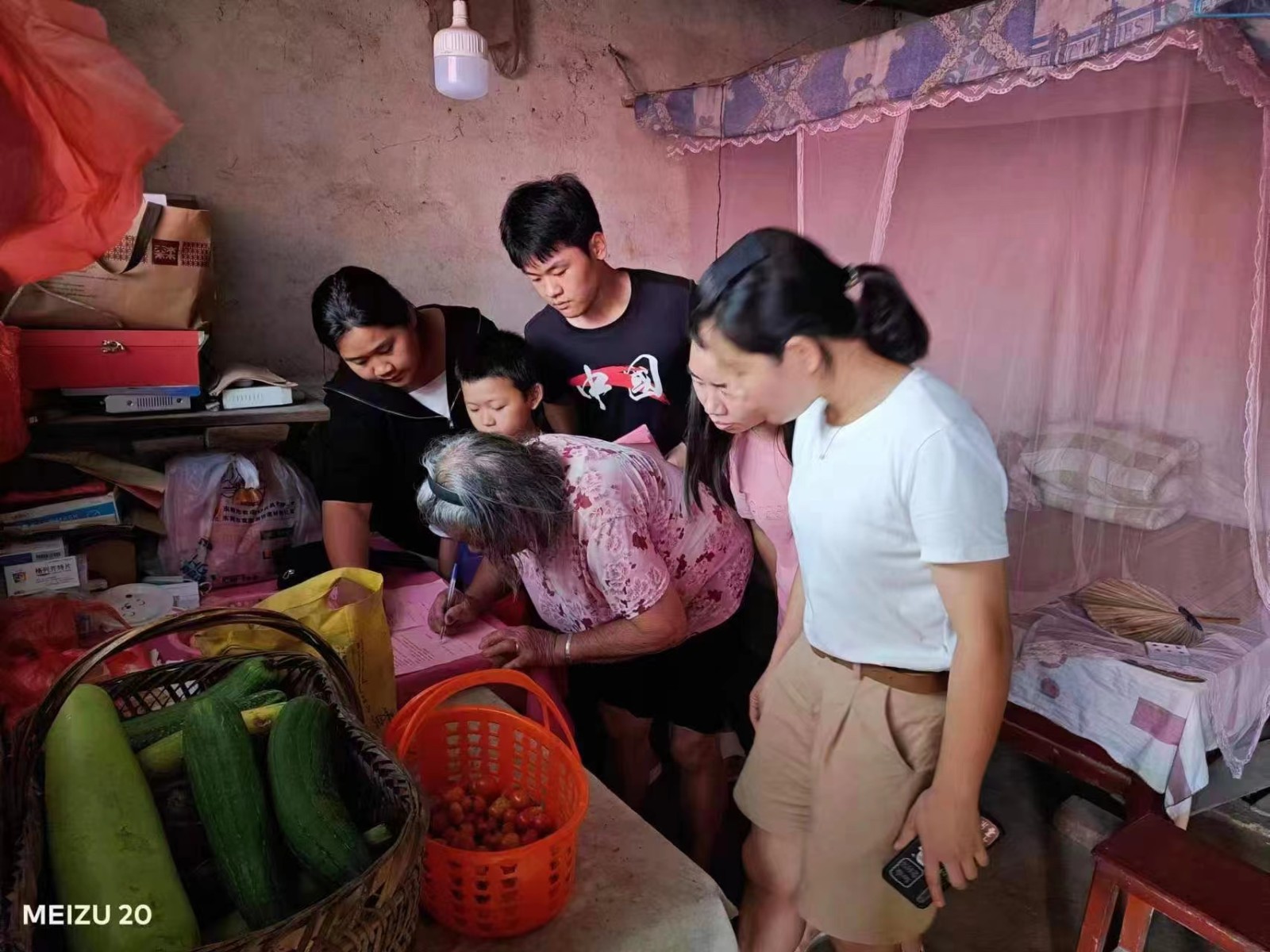 下花桥镇五里小学开展暑期安全家访