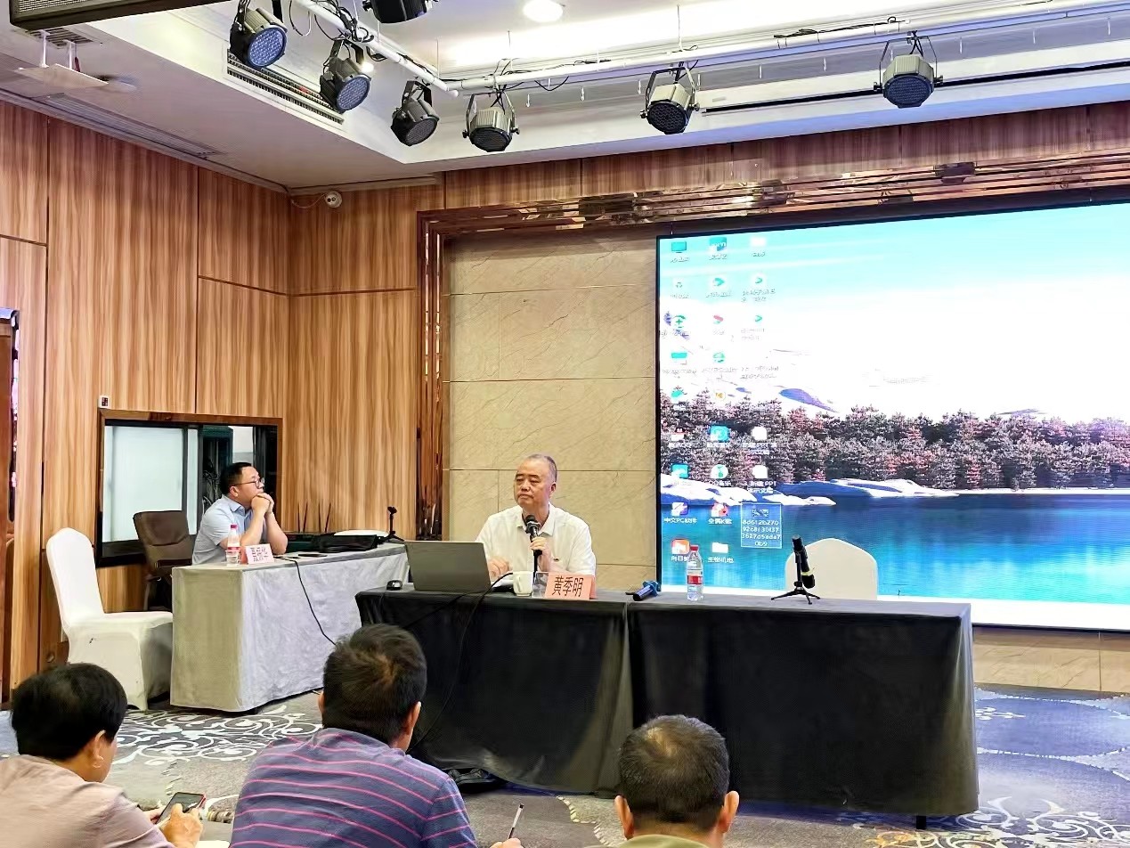 你且徐徐问，待我缓缓答