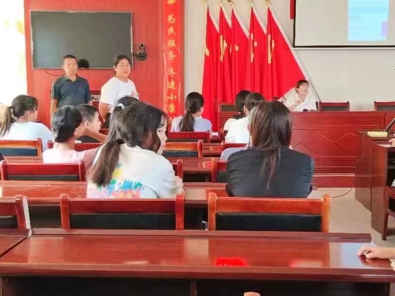 下花桥镇五里小学开展暑期安全教育工作