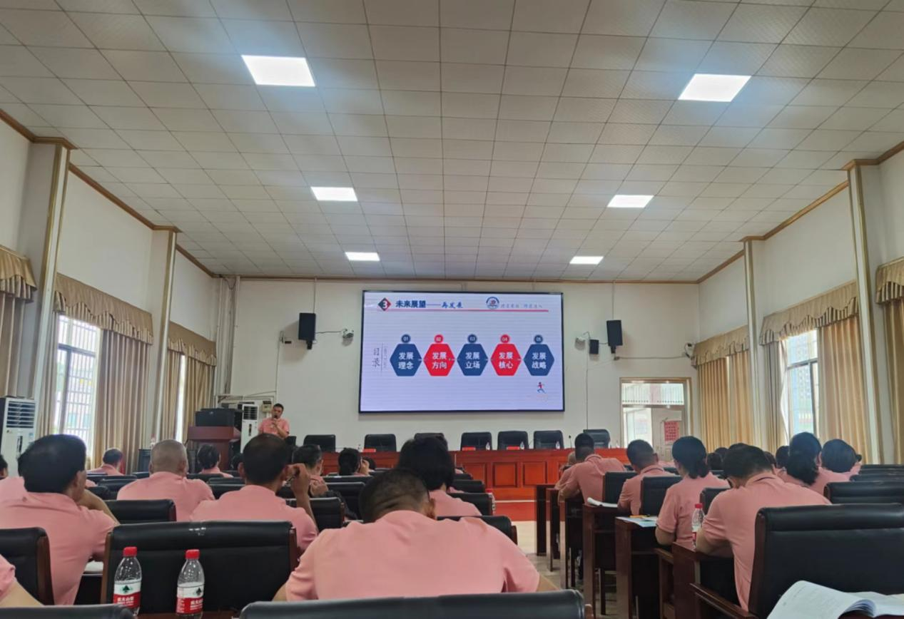 精学方能载物，修德乐以渡人