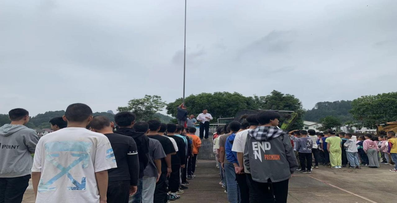 新宁县崀山镇崀山学校铸牢中华民族共同体意识系列活动