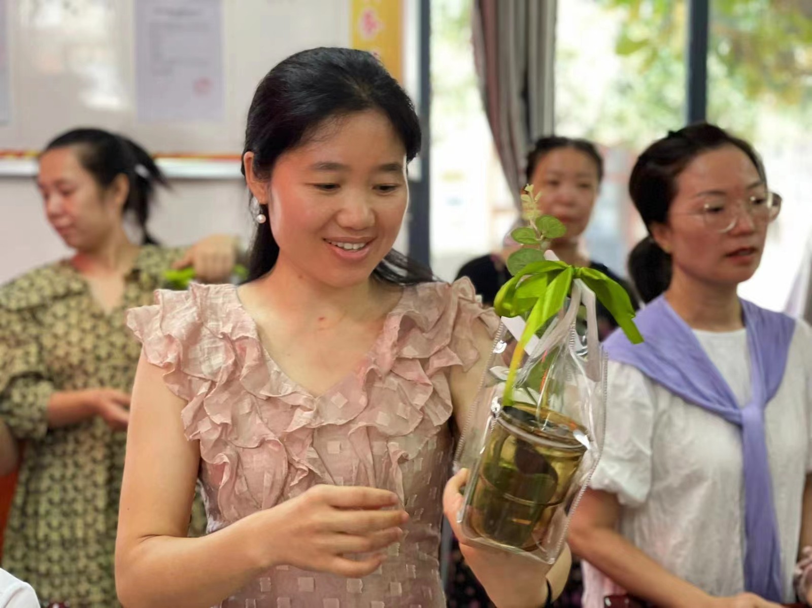 北塔小学召开庆祝第39个教师节教师座谈会