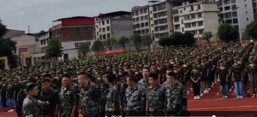 开展精彩活动  铸牢民族共同体意识