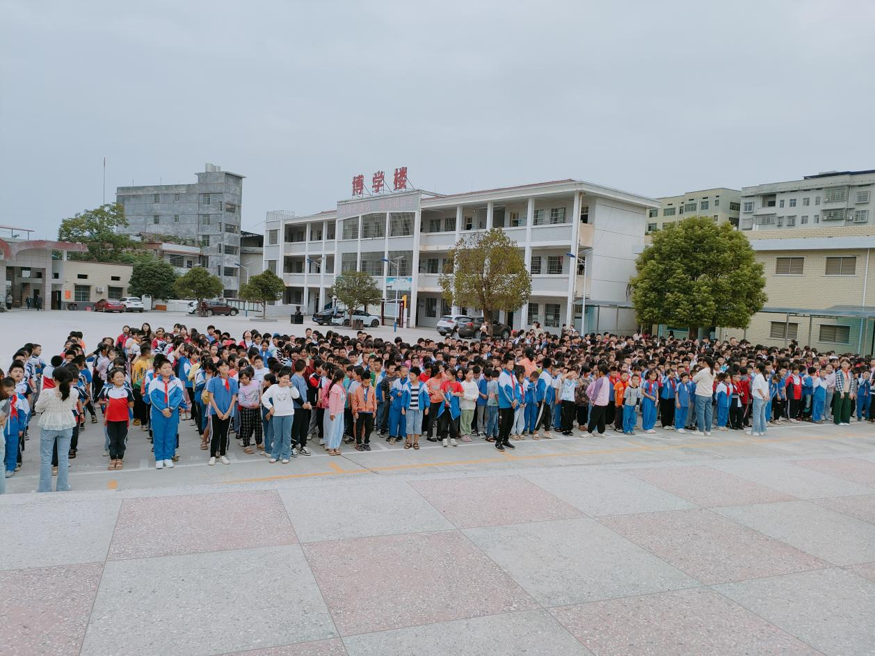 法护未来  童心同行