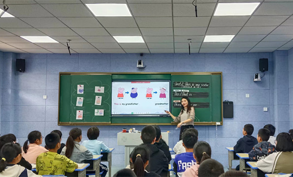 凝“新”聚力 共研成长