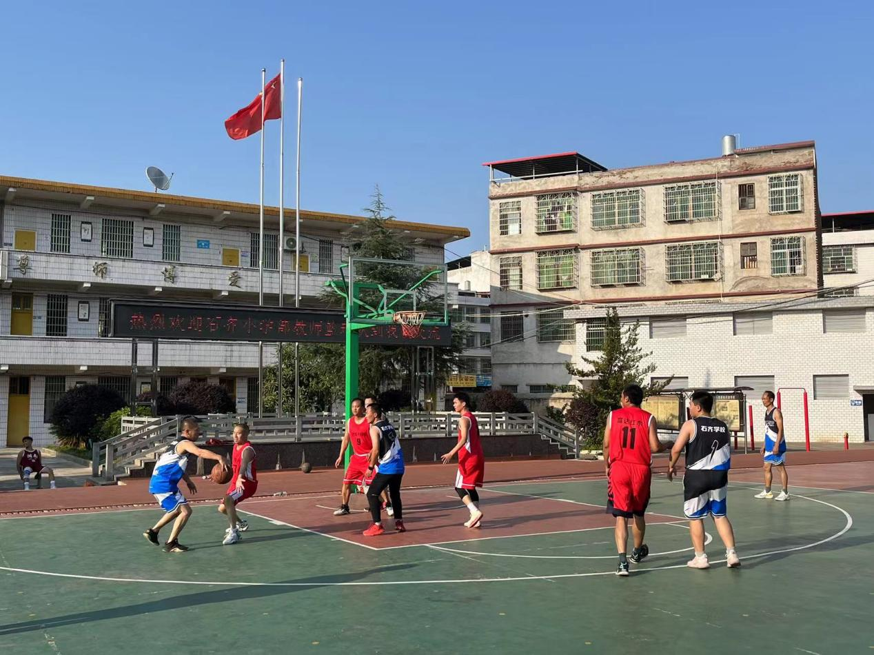 校际交流增活力,学习借鉴助成长