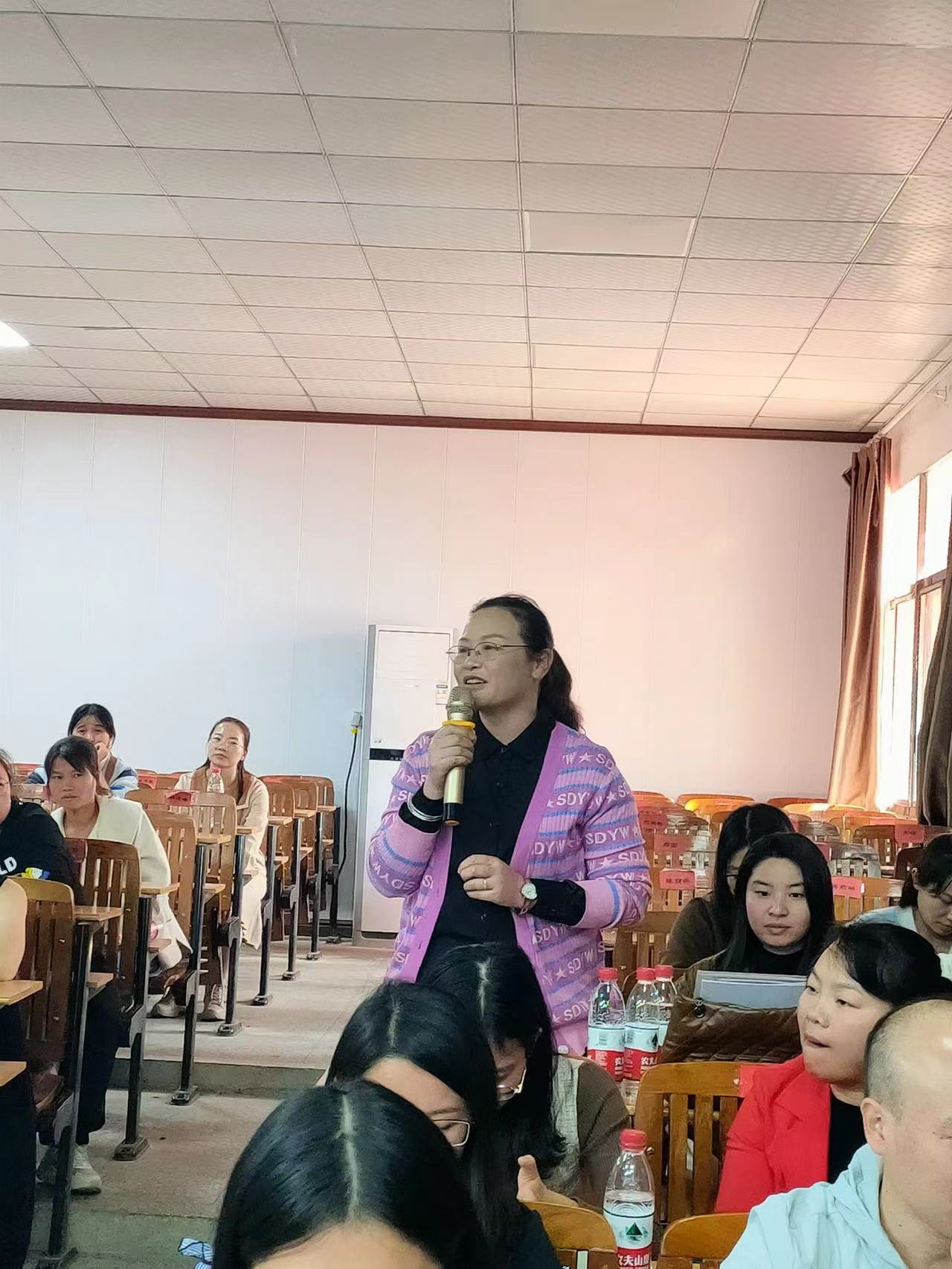 把握新课标，共建新课堂