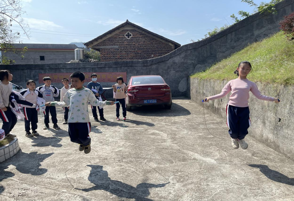 活力跳绳，情满三青