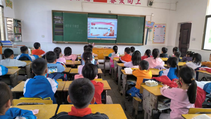 消防安全常抓不懈，疏散演练警钟长鸣