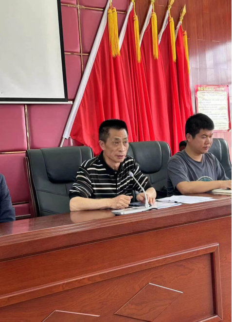 白仓镇中心学校开展联合教学视导活动（一） ——抓教师专业成长，促教育教学质量提升