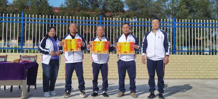 凝心聚力强体魄，“绳”采飞扬展风貌