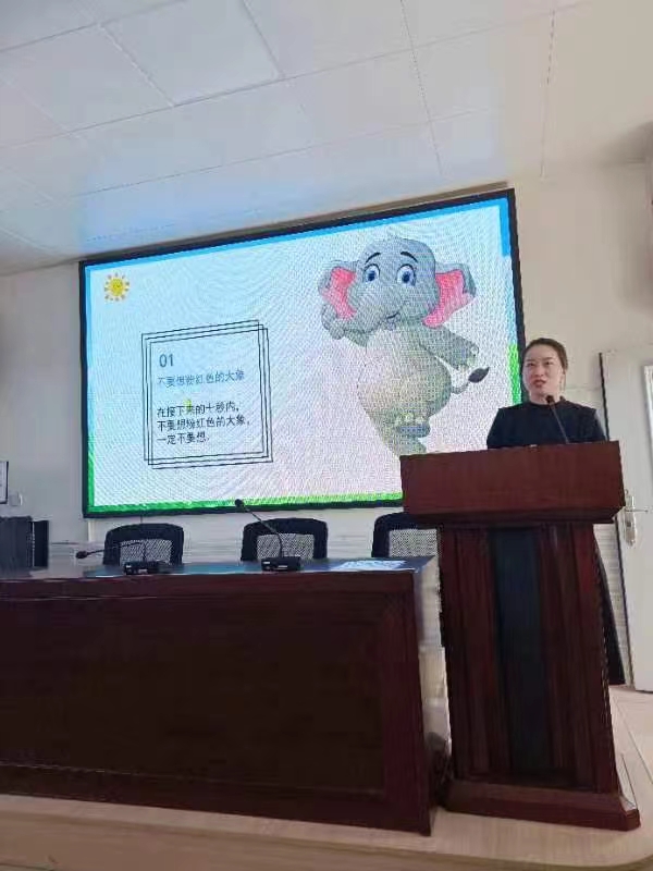 下花桥镇校本研修线下培训：优化提升促成长，实践管理共芬芳