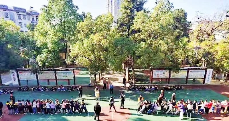 凝心聚力，“绳”采飞扬