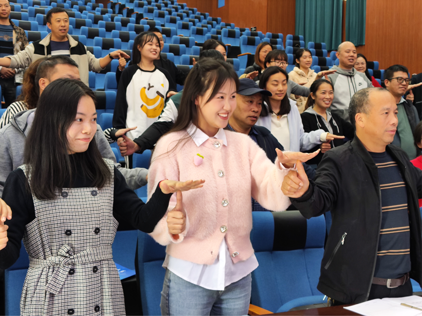 师德师风专项培训：焕发新光，唤起全员潜能的新颖培训