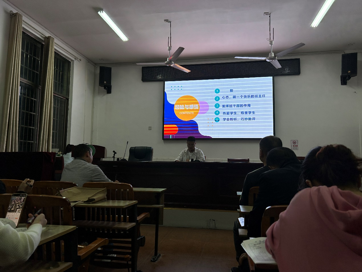 积极优化营商环境，提升教育教学质量