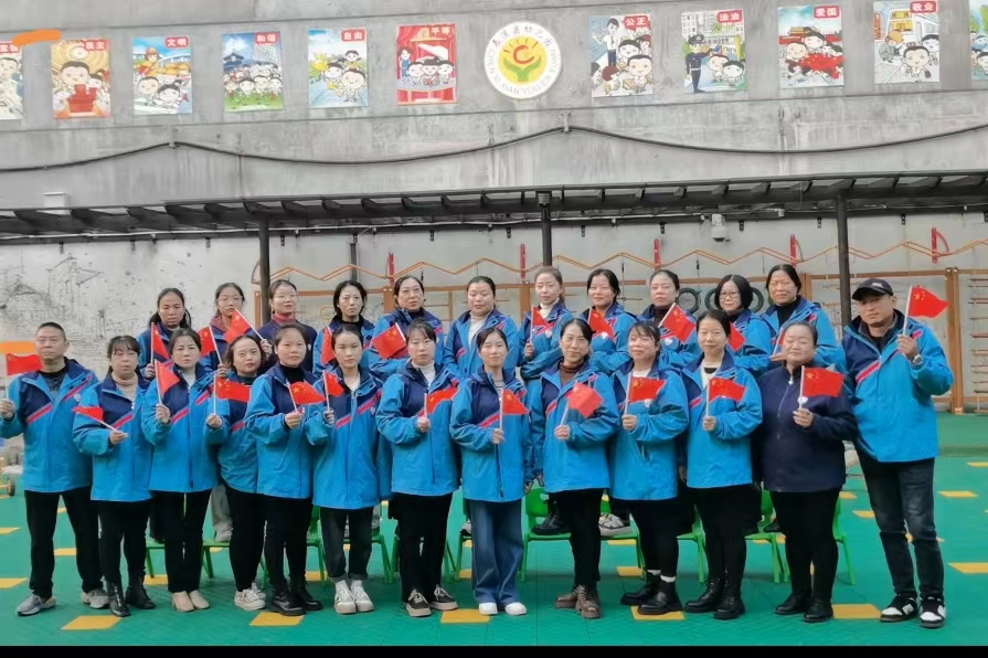 幼儿园教师唱红歌，颂党恩活动火热进行中