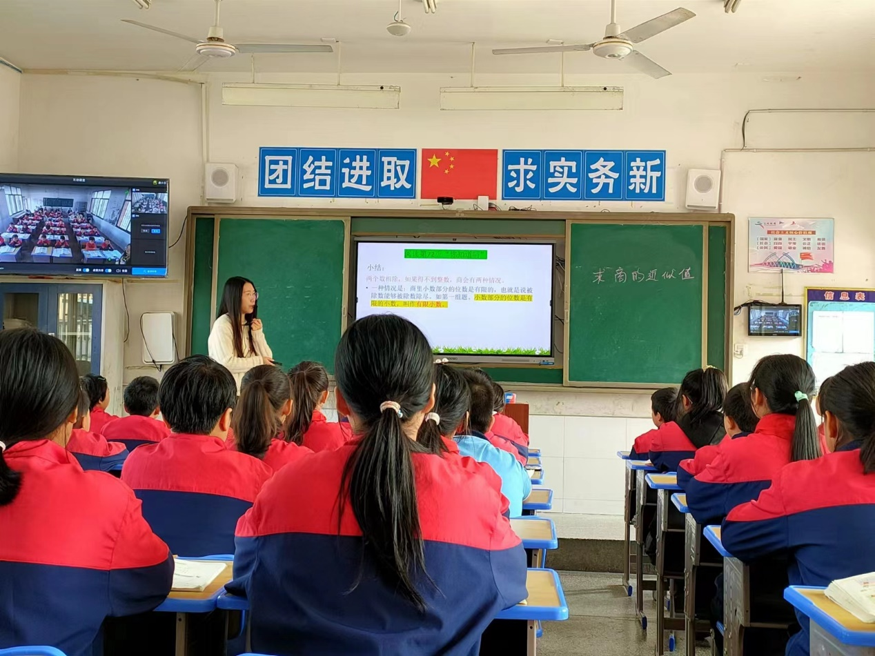 北塔小学：名师引领促成长  教研活动放异彩
