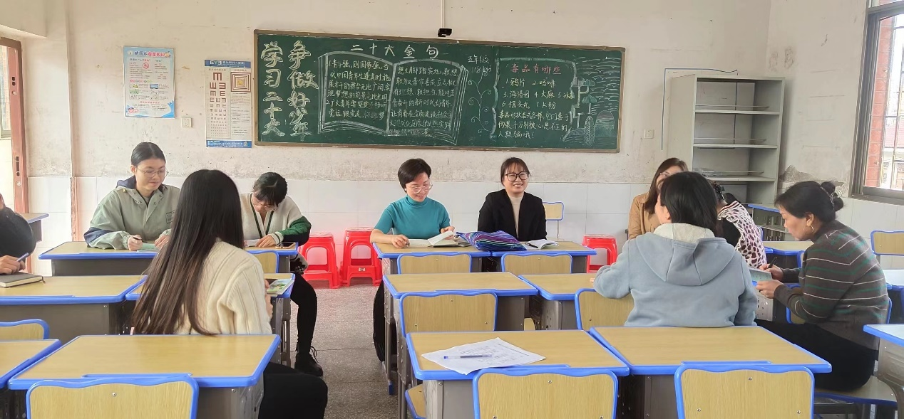 北塔小学：名师引领促成长  教研活动放异彩