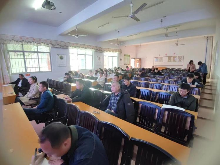 金石镇白沙中学开展杜绝酒驾警示教育