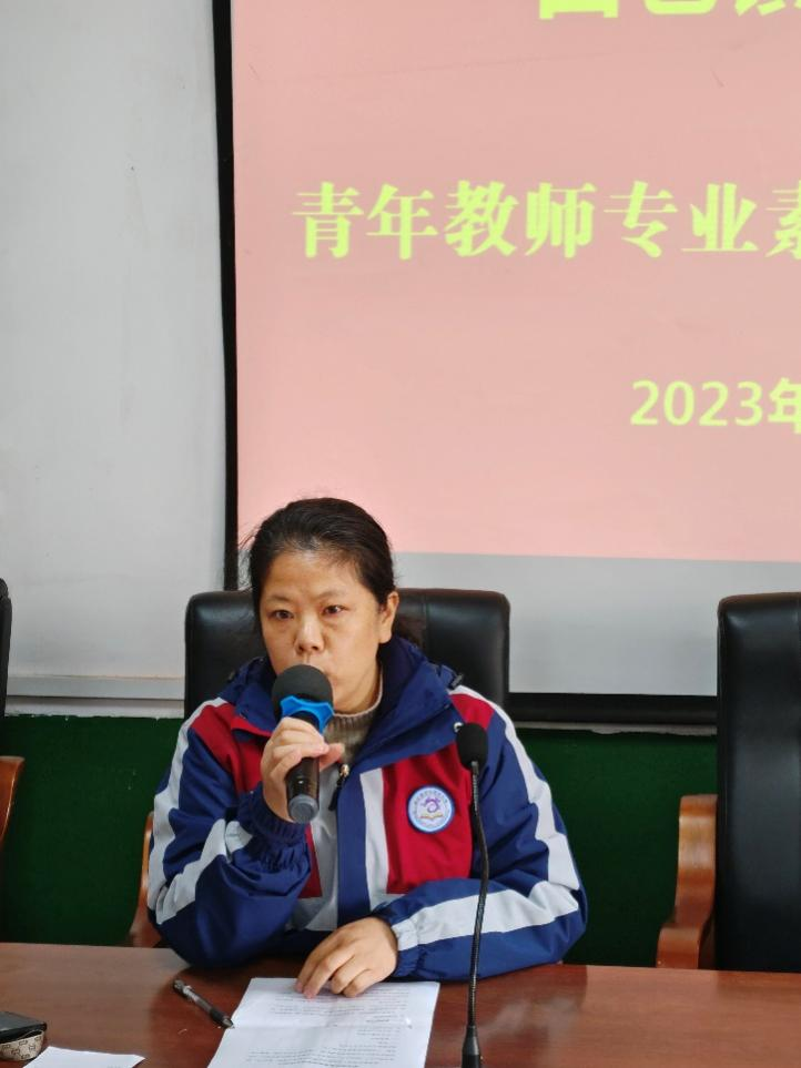 提升思想高度 积淀理论厚度