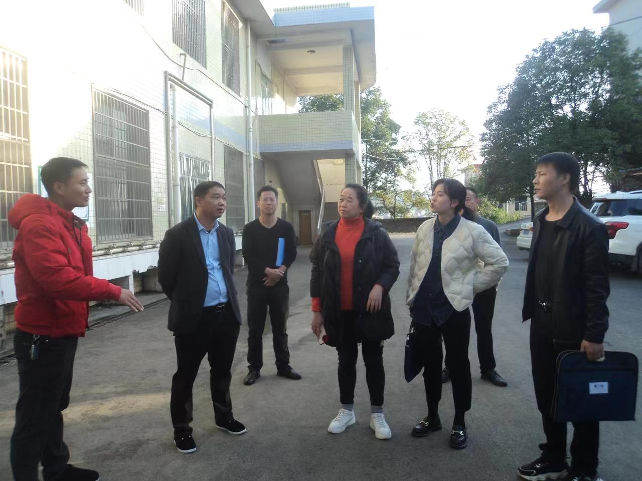 邵阳县下花桥镇中学“双减”等项接受省检