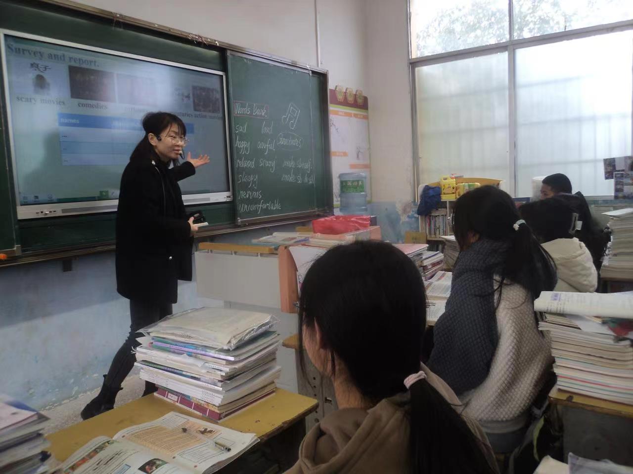 与时代同频，与城乡互促