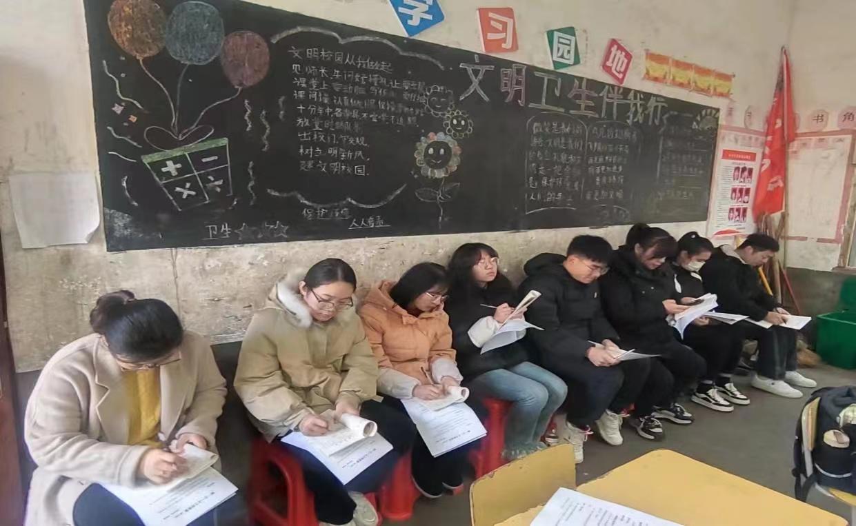 黄塘中学携手塘田市镇中学 开展校际教学交流