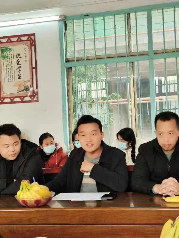 白仓镇芙蓉学校问道邵阳县杉木桥中学开展校际交流活动