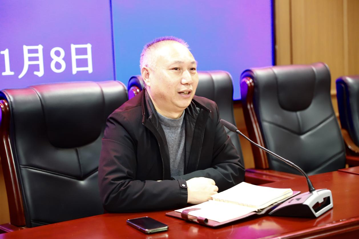 城区二小召开专题会议部署2024年“利剑护蕾”等重点工作