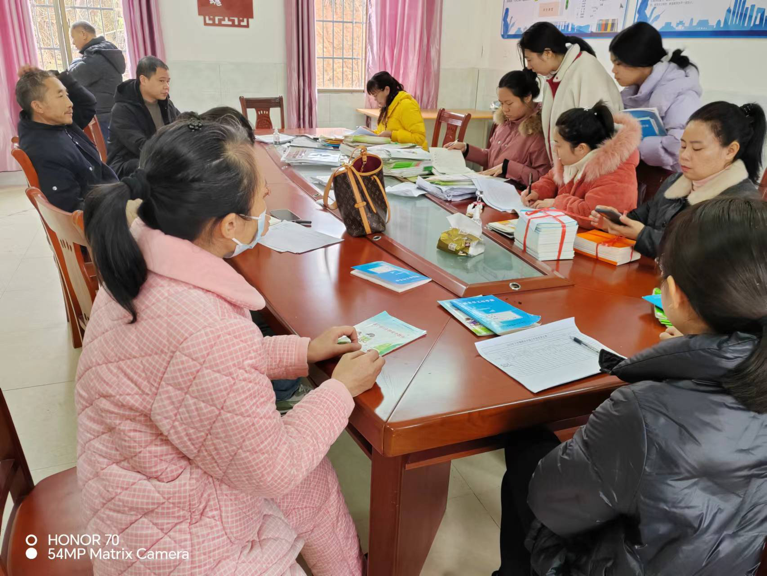 抓常规，促提升，谋发展