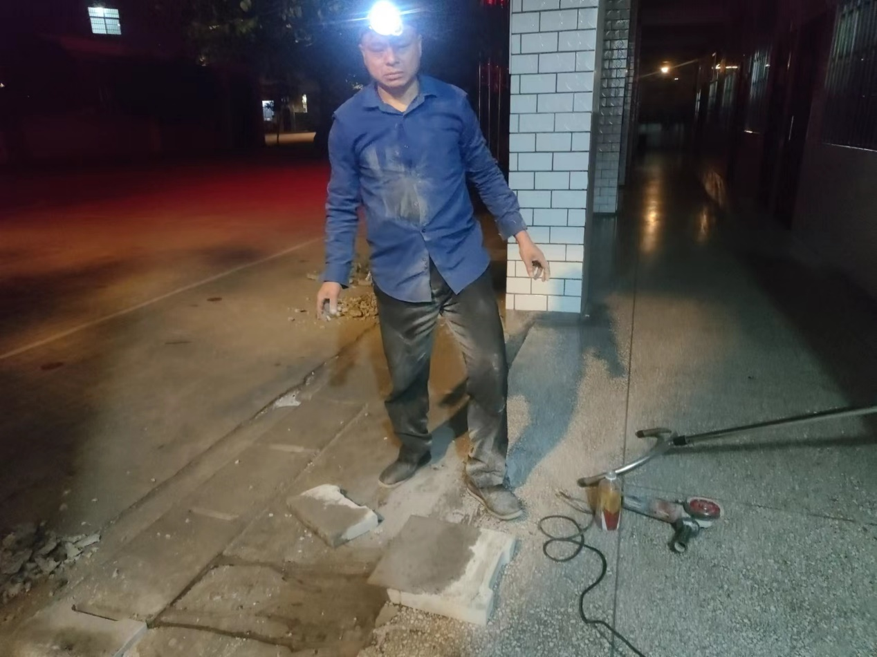 北塔小学的“老黄牛”