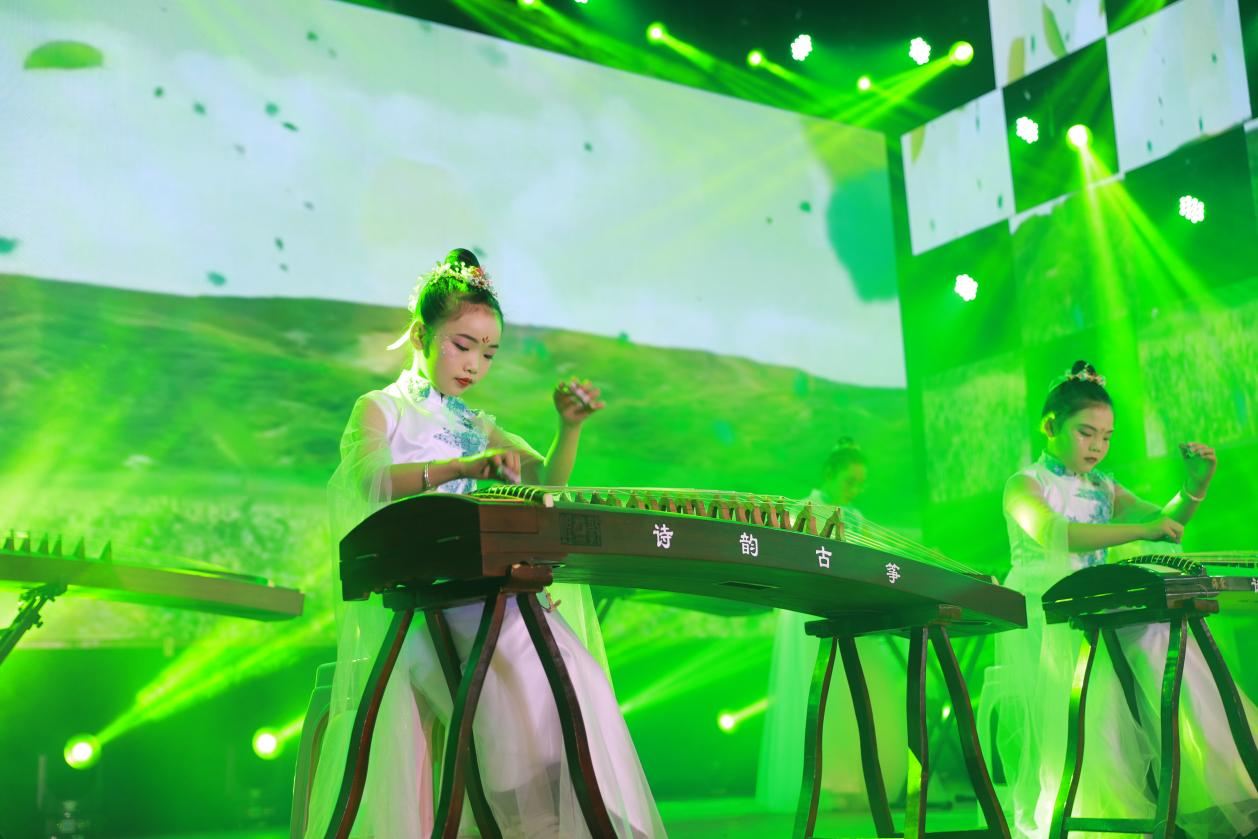 城区二小第六届校园文化艺术节如期举行