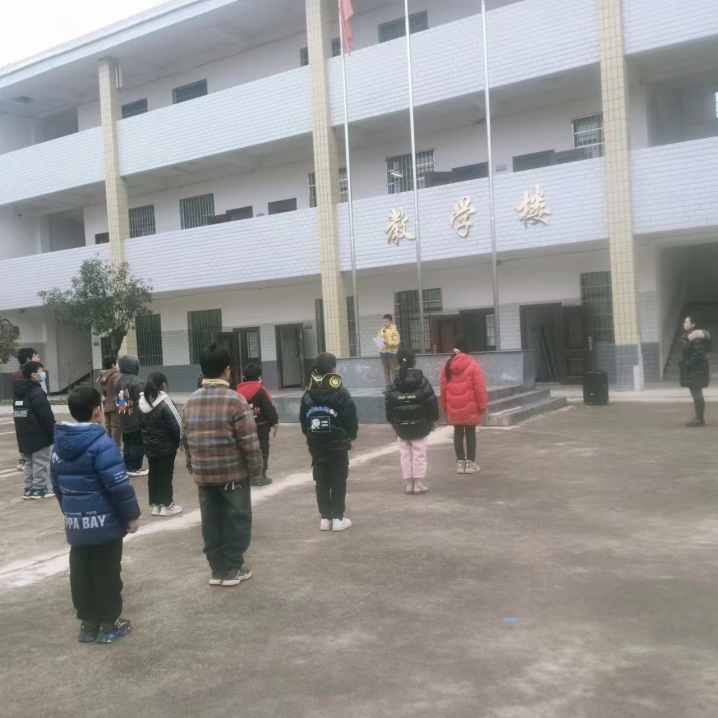 强化管理，夯实能力