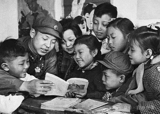 3·5学雷锋——白沙中学在行动