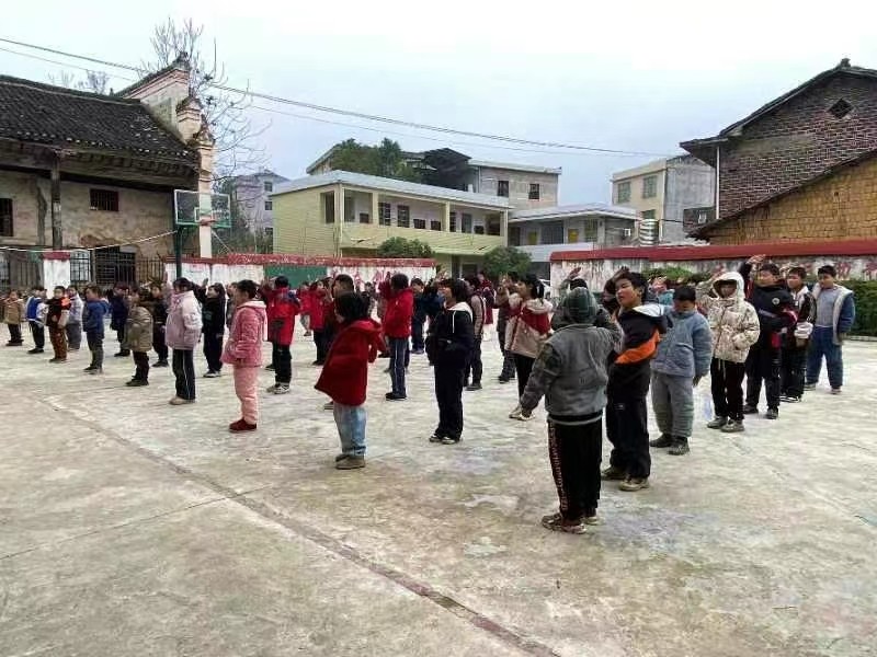 春季河伯乡杨田小学开学典礼 及上学期期末表彰会