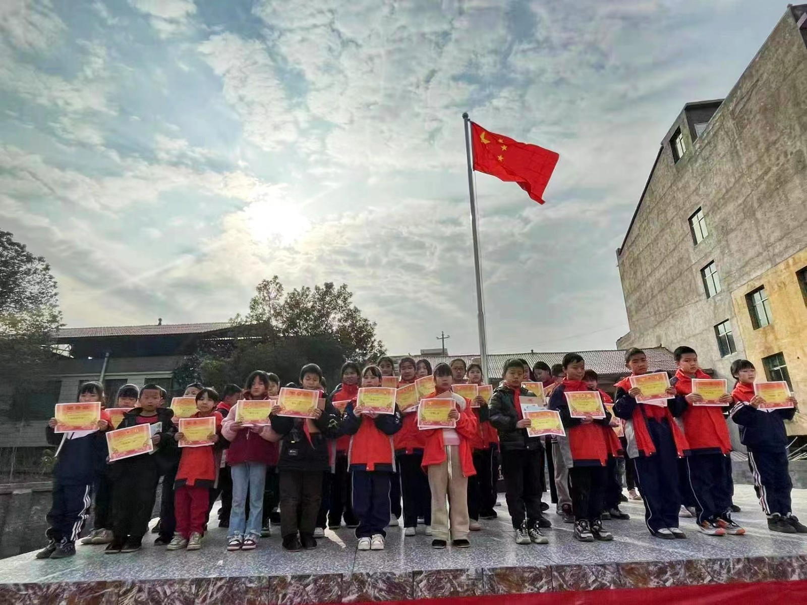 诸甲亭乡中心完小春季学期开学典礼