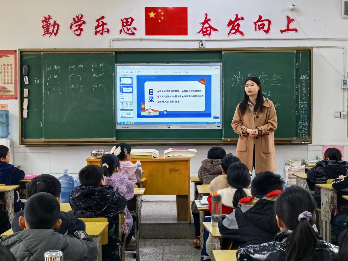 消防勤演练，防患于未“燃”