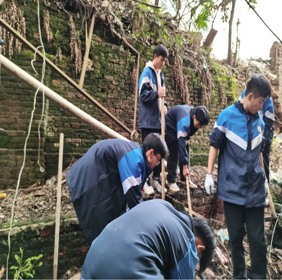 学雷锋助环保，党团携手共创美丽家园