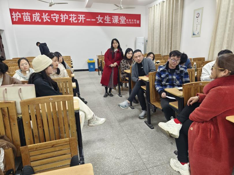 金称市镇中心完小组织开展毕业班教师动员会议