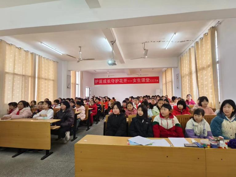 花开有时，拥抱花季