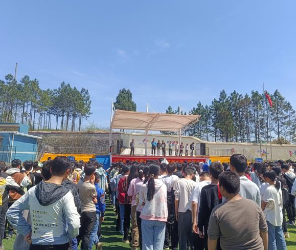 预防溺水、警钟长鸣