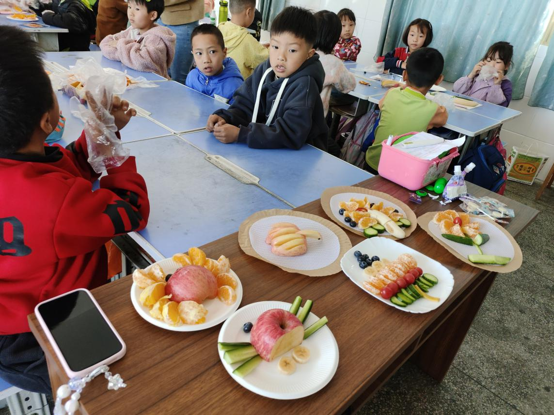 三阁司镇长铺中心小学劳动公开课