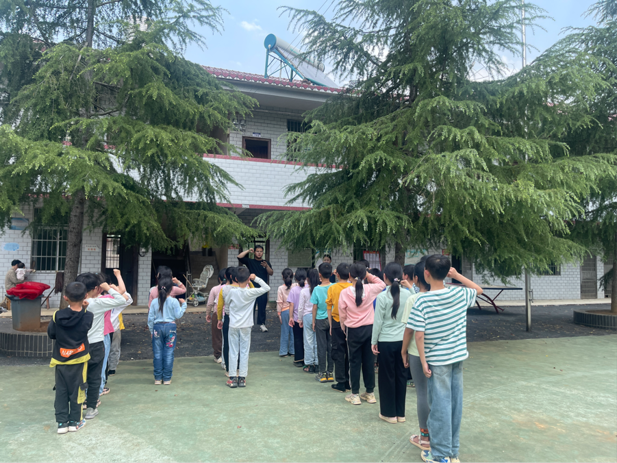 珍爱生命 预防溺水 从我做起