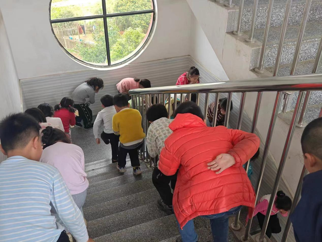 以“演”筑防 以“练”备战