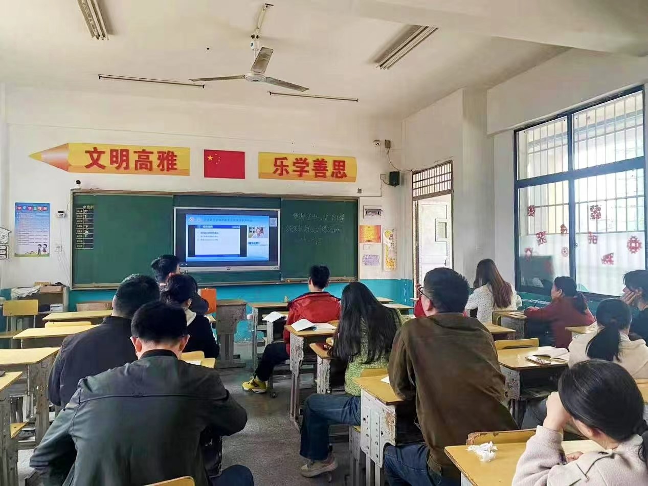 心中有课标，教学有方向