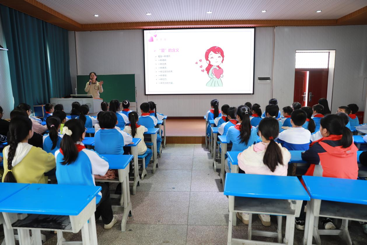 城区二小：思政教育进校园，立德树人促成长